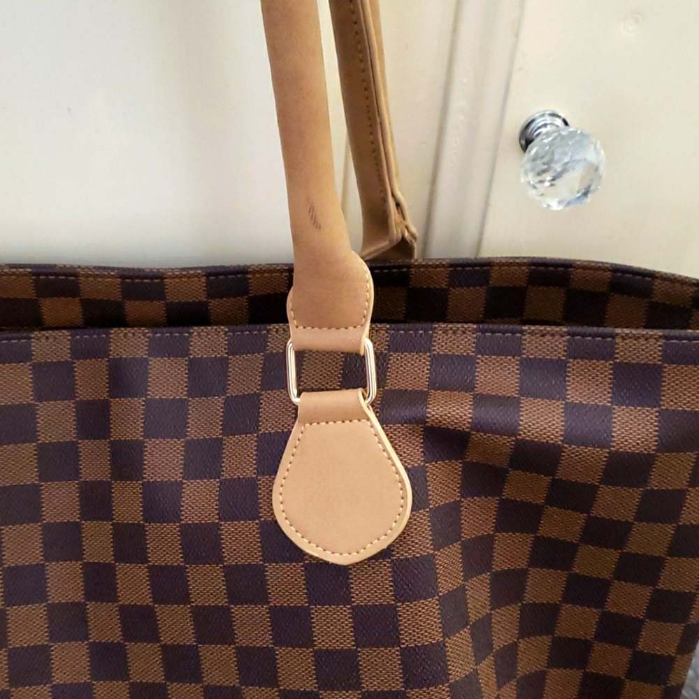 NEW!! Liv Foxy Tote Bag - Picture 2 of 9